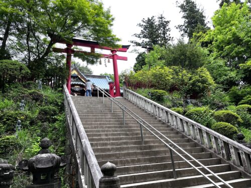 薬王院の階段
