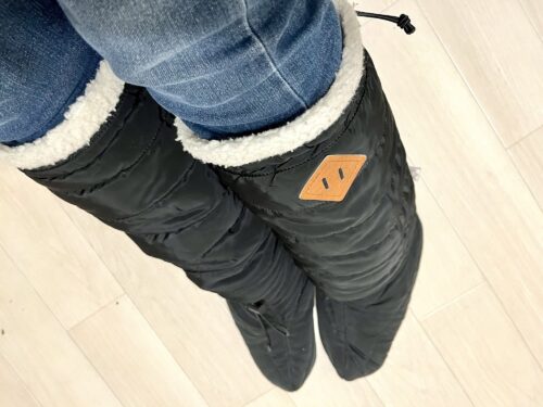 レッグウォーマーとルームシューズ